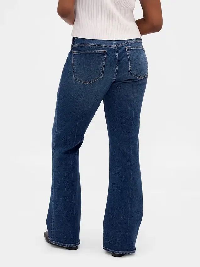 Jeans a vita bassa, lunghi e slim
