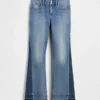 Jeans a vita bassa, lunghi e slim