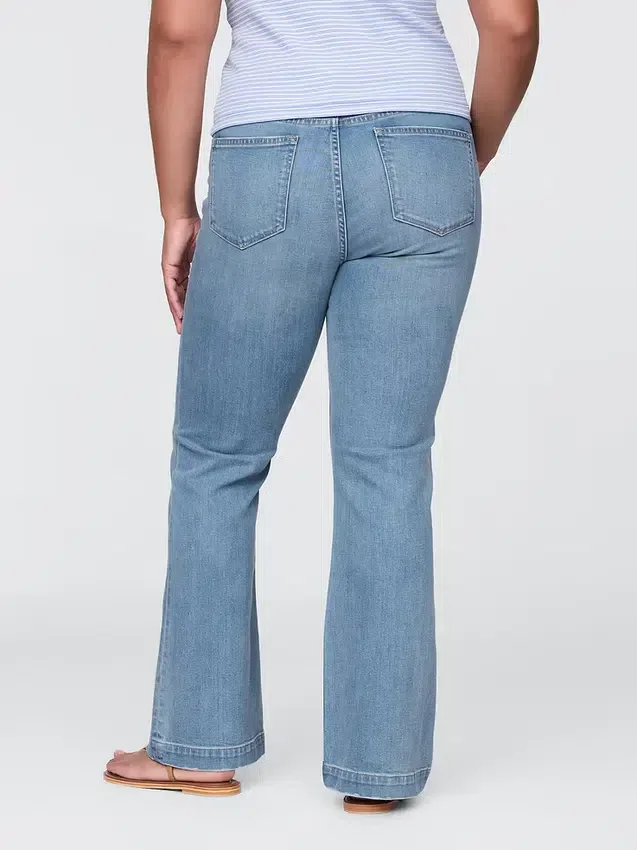 Jeans a vita bassa, lunghi e slim