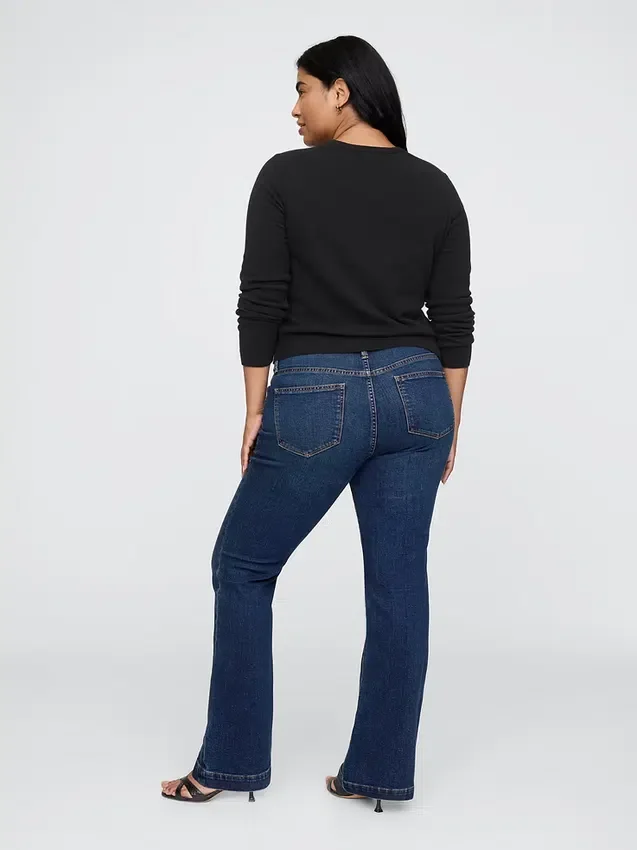 Jeans a vita bassa, lunghi e slim