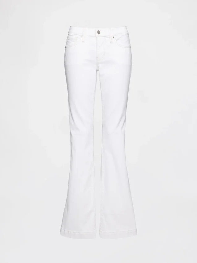 Jeans a vita bassa, lunghi e slim