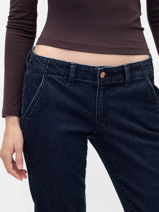 Jeans a vita bassa, lunghi e slim