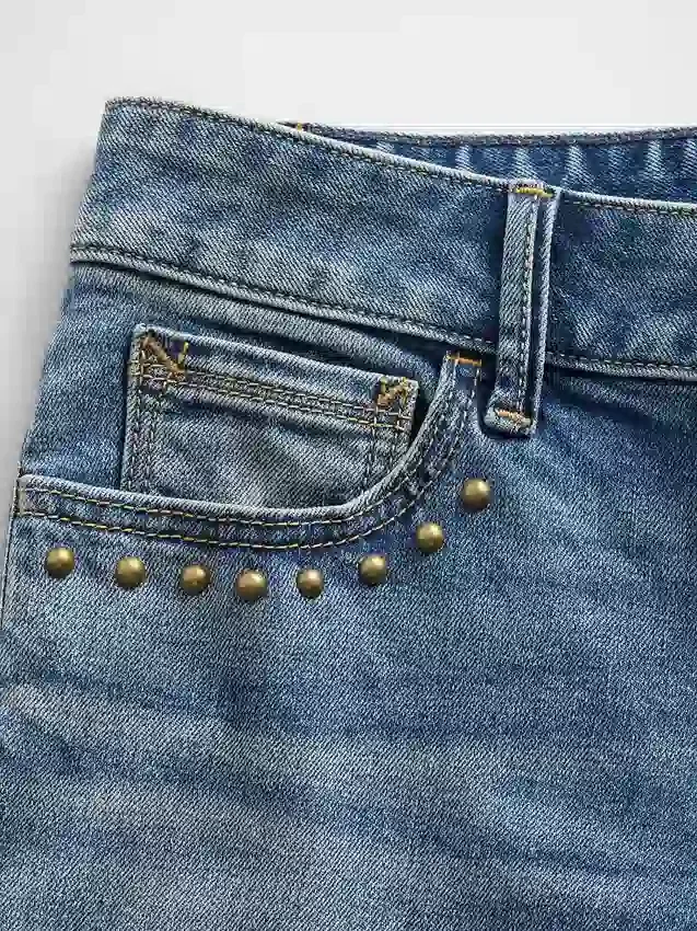 Jeans a vita bassa, lunghi e slim