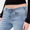 Jeans a vita bassa, lunghi e slim
