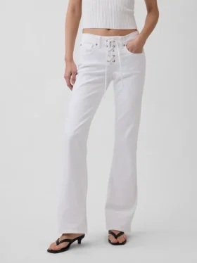 Jeans a vita bassa, lunghi e slim con lacci