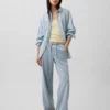 Jeans a vita bassa, morbidissimi, dal taglio ampio in stile anni ’90