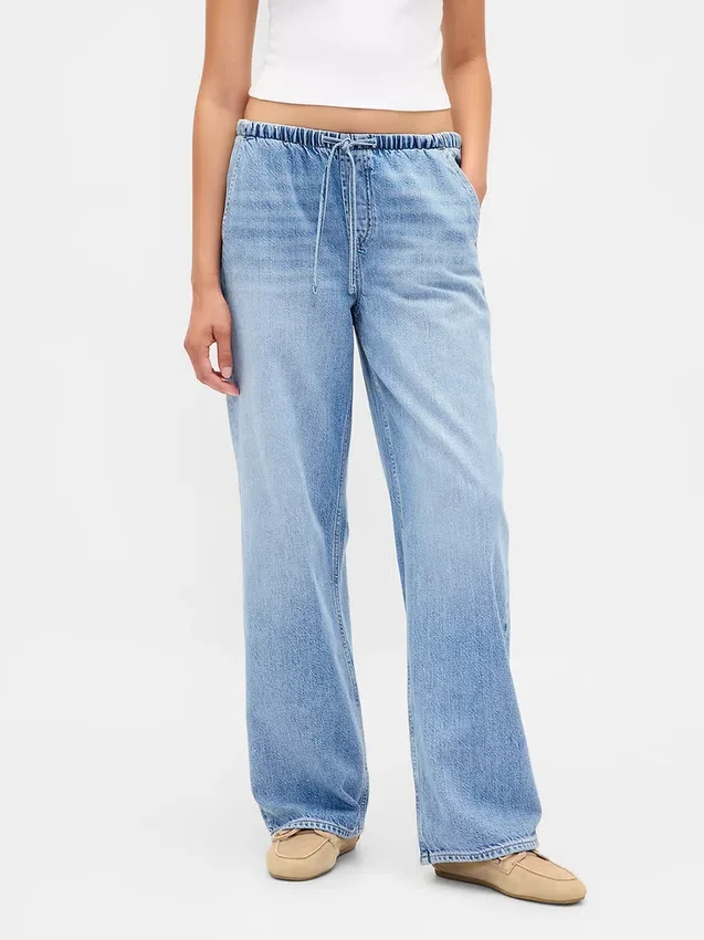 Jeans a vita bassa, morbidissimi, dal taglio ampio in stile anni ’90