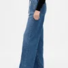 Jeans a vita bassa, morbidissimi, dal taglio ampio in stile anni ’90
