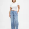 Jeans a vita bassa, morbidissimi, dal taglio ampio in stile anni ’90