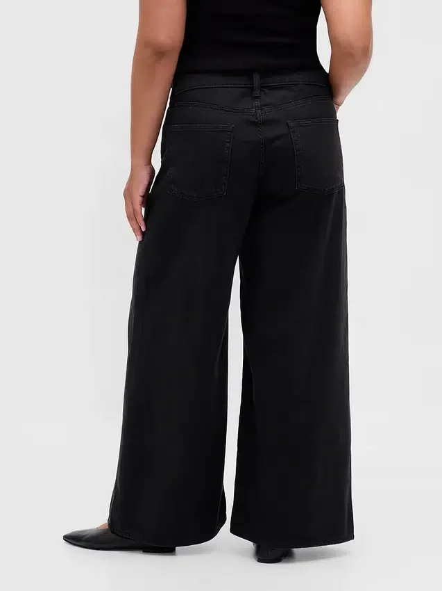 Jeans a vita bassa, morbidissimi ed extra larghi