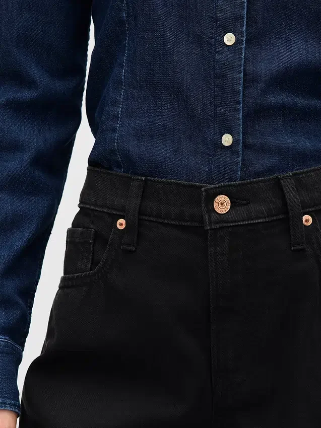 Jeans a vita bassa, morbidissimi ed extra larghi