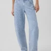 Jeans a vita bassa ultrasoft dal taglio a barilotto
