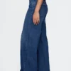 Jeans a vita extra alta e gamba larga