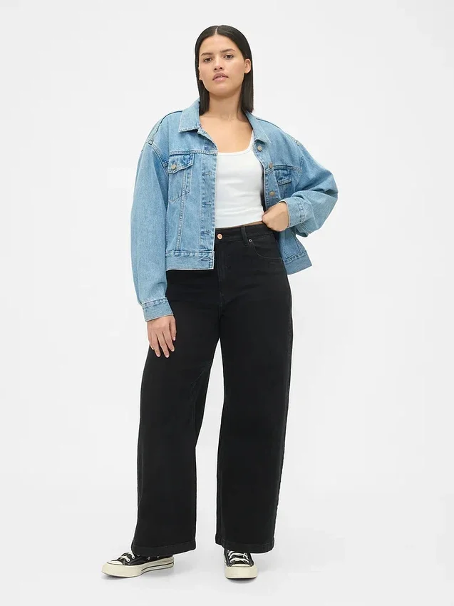 Jeans a vita extra alta e gamba larga