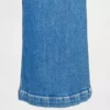 Jeans a vita extra alta e gamba larga