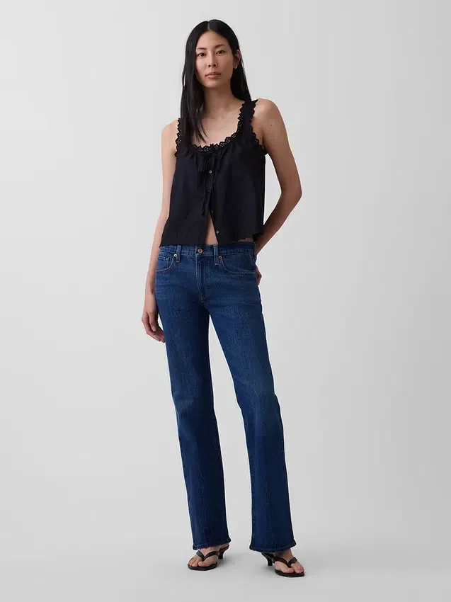 Jeans a vita media dal taglio rilassato con gamba a zampa
