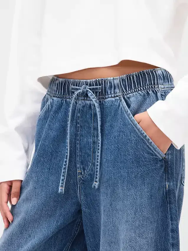Jeans a vita media ultrasoft con taglio a ferro di cavallo