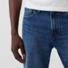 Jeans a zampa