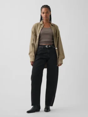 Jeans a zampa alta per taglie curvy