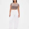 Jeans a zampa alta per taglie curvy