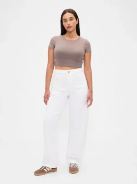 Jeans a zampa alta per taglie curvy