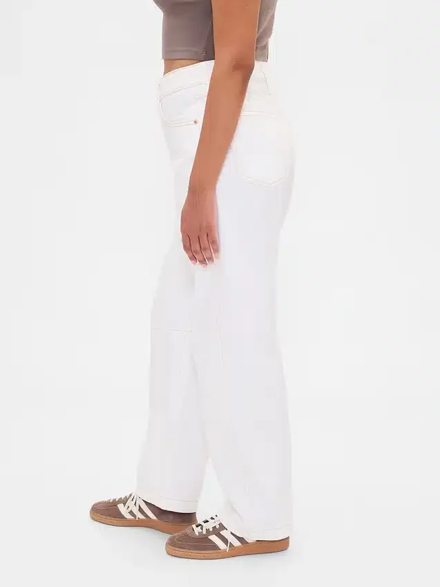 Jeans a zampa alta per taglie curvy