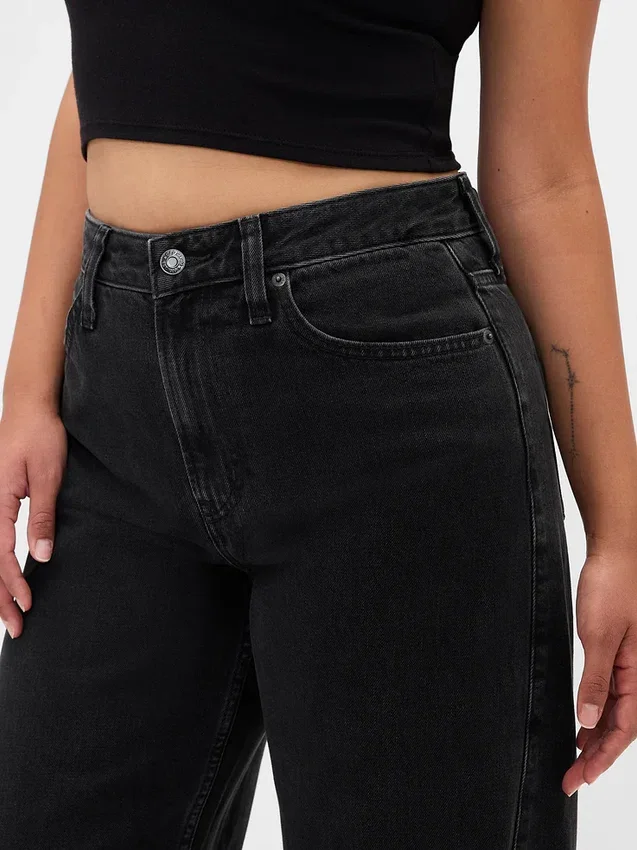 Jeans a zampa alta per taglie curvy