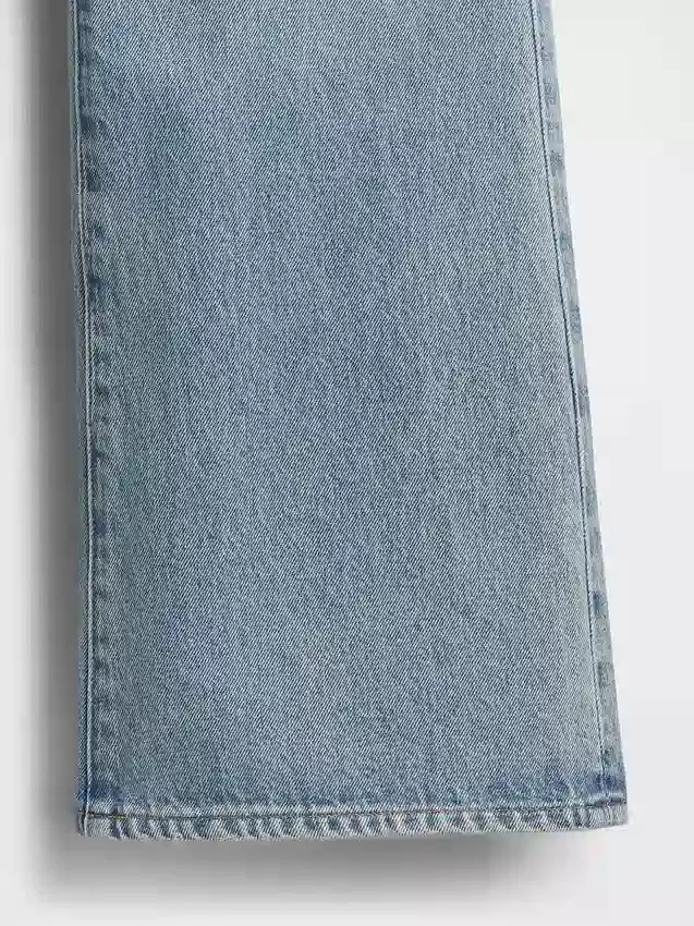 Jeans a zampa larga