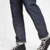 Jeans atletici affusolati