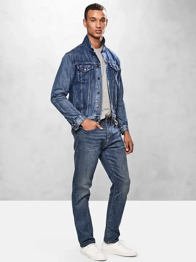 Jeans atletici affusolati