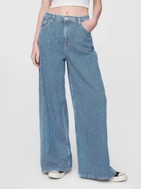 Jeans baggy a vita media in denim ultra morbido a righe