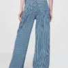 Jeans baggy a vita media in denim ultra morbido a righe