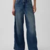Jeans baggy a vita media, morbidissimi e con borchie