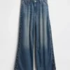 Jeans baggy a vita media, morbidissimi e con borchie