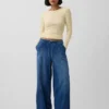 Jeans baggy a vita media, morbidissimi e con cuciture semplici