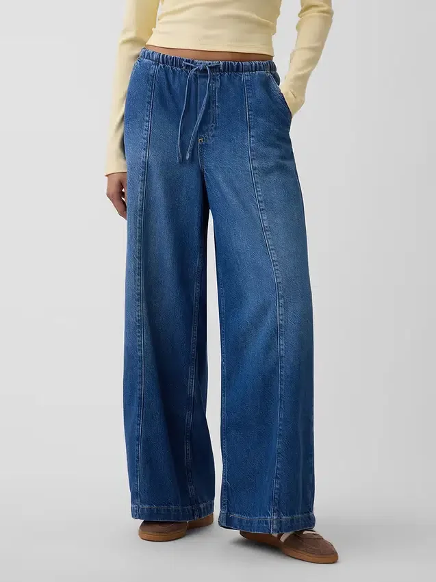 Jeans baggy a vita media, morbidissimi e con cuciture semplici