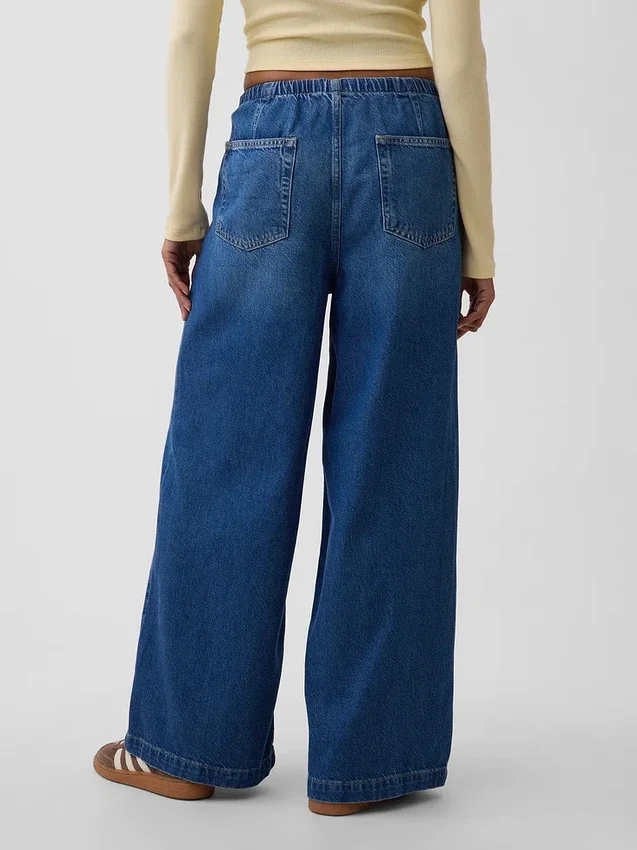 Jeans baggy a vita media, morbidissimi e con cuciture semplici
