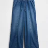 Jeans baggy a vita media, morbidissimi e con cuciture semplici