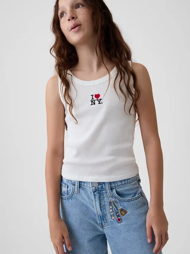 Jeans baggy da bambino a vita bassa con ricamo “I Heart NY”