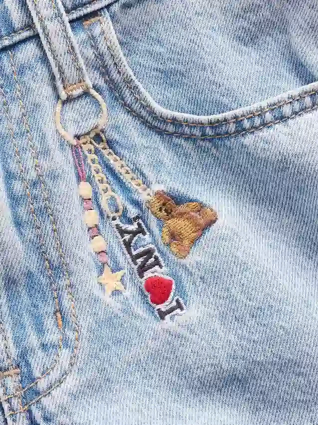 Jeans baggy da bambino a vita bassa con ricamo “I Heart NY”