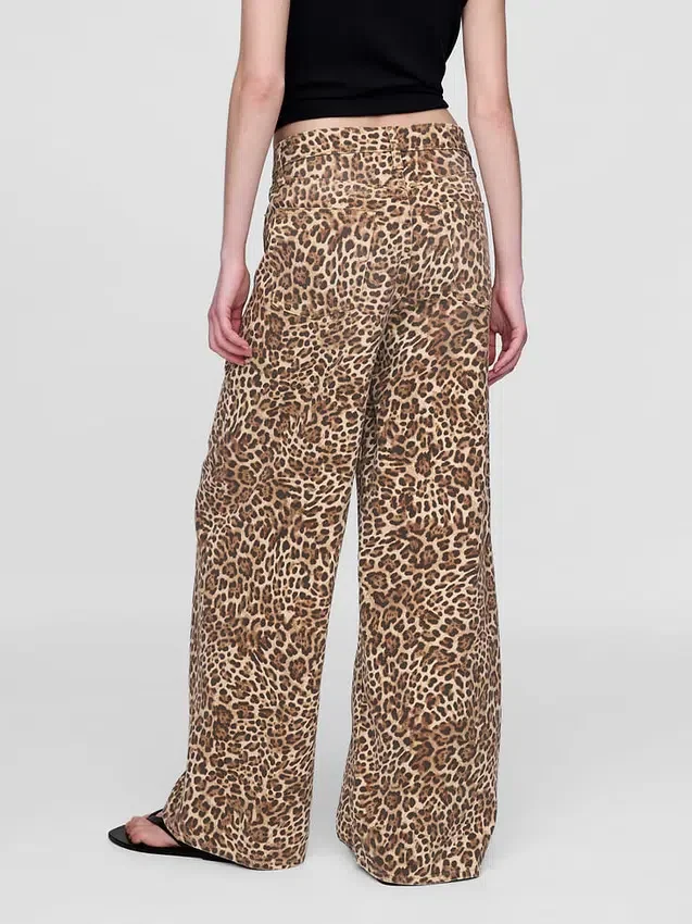 Jeans baggy leopardati ultra morbidi a vita media