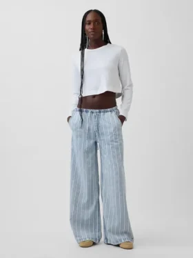 Jeans baggy morbidi a vita media
