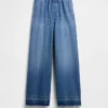 Jeans baggy morbidi a vita media