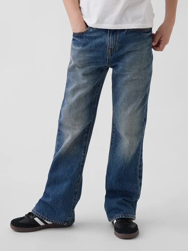 Jeans bootcut dal taglio morbido per bambini