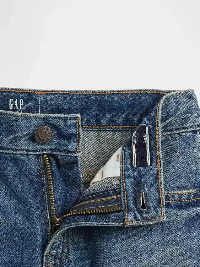 Jeans bootcut dal taglio morbido per bambini