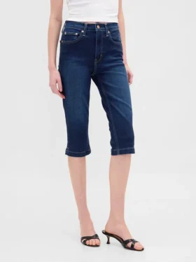 Jeans capri a vita alta e taglio corto