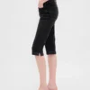 Jeans capri a vita alta e taglio corto