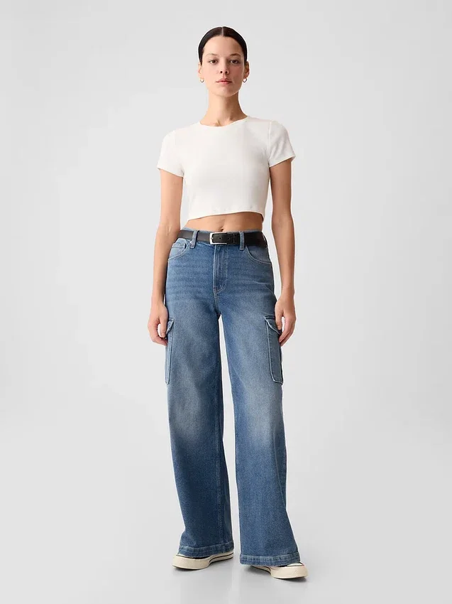 Jeans cargo a vita alta e gamba larga
