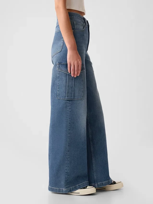 Jeans cargo a vita alta e gamba larga