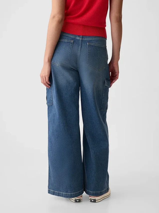 Jeans cargo a vita alta e gamba larga
